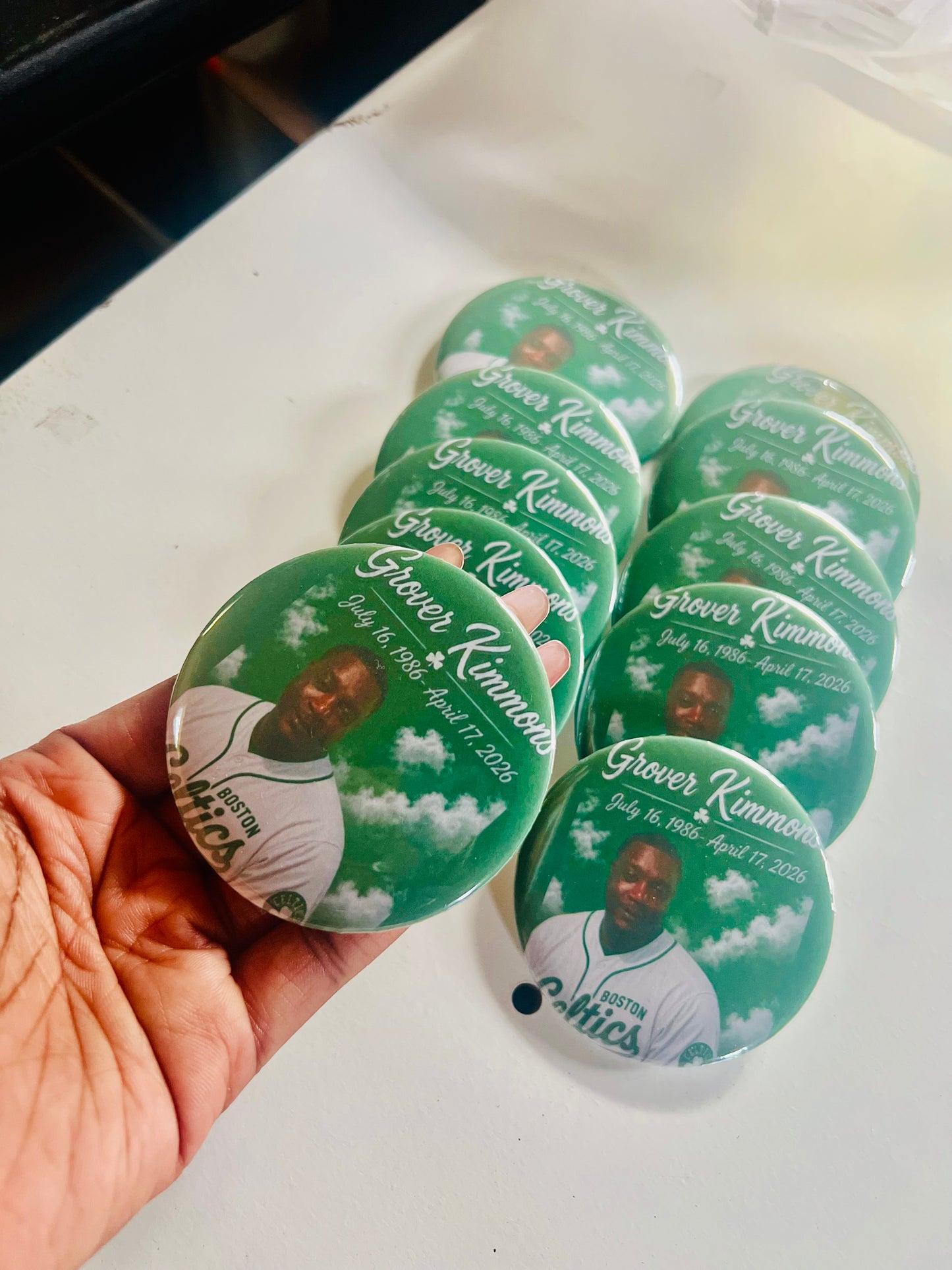Memorial Buttons